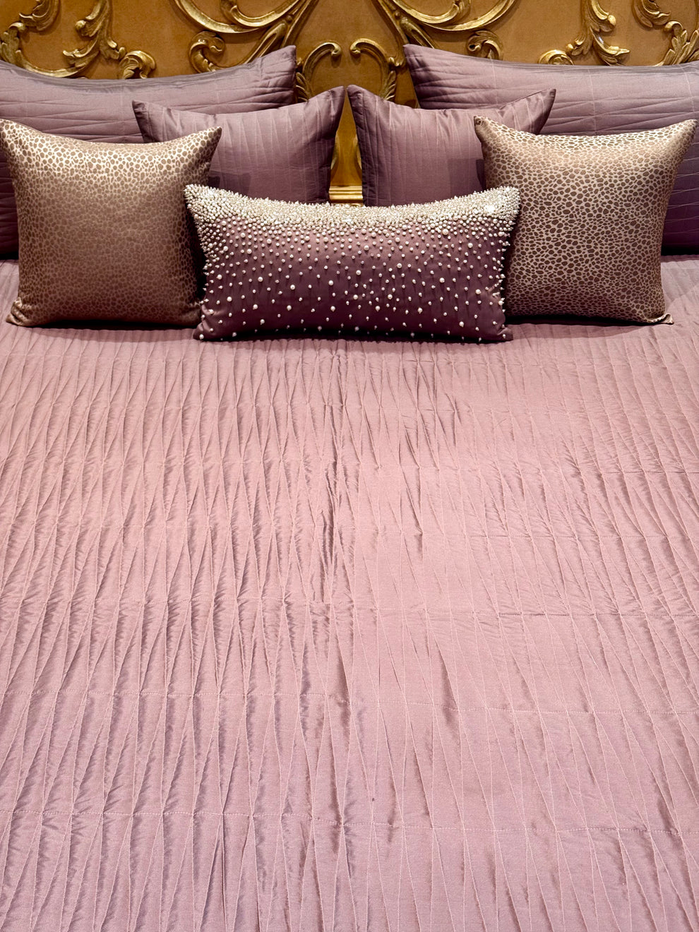 Dusty Mauve Bedding Set