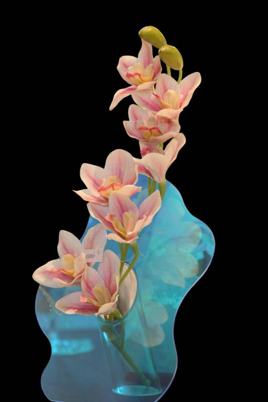 Serene Bloom Acrylic Vase
