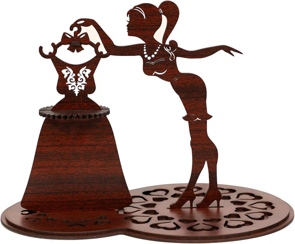 Chic Lady Tissuepaper Holder