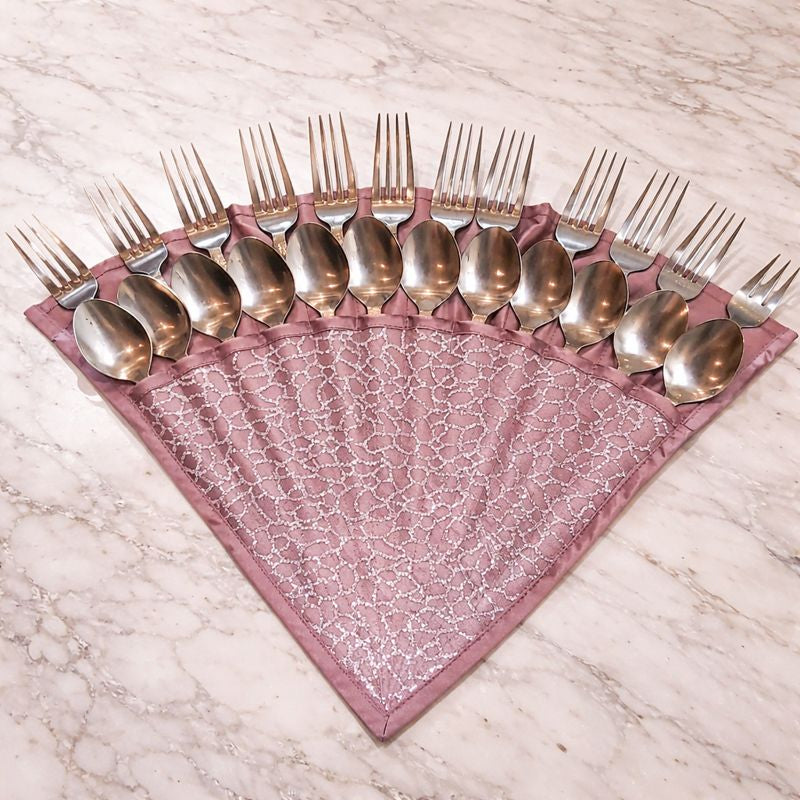 Élan Fan Shape Cutlery Holder