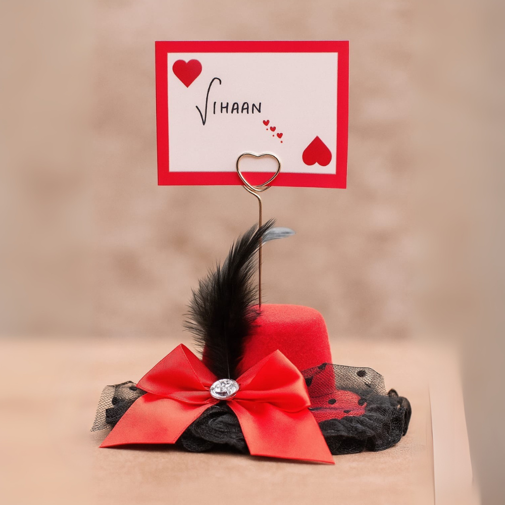 Enchanté Mini Hat Name Card Holder