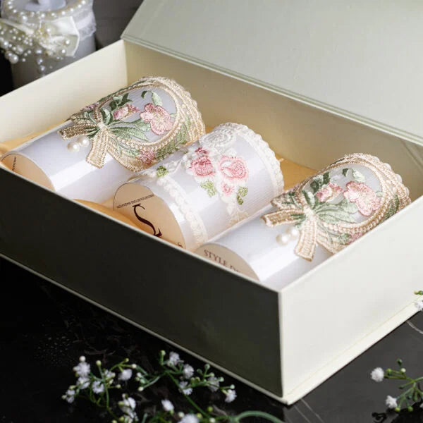 Coloured Laced Candles