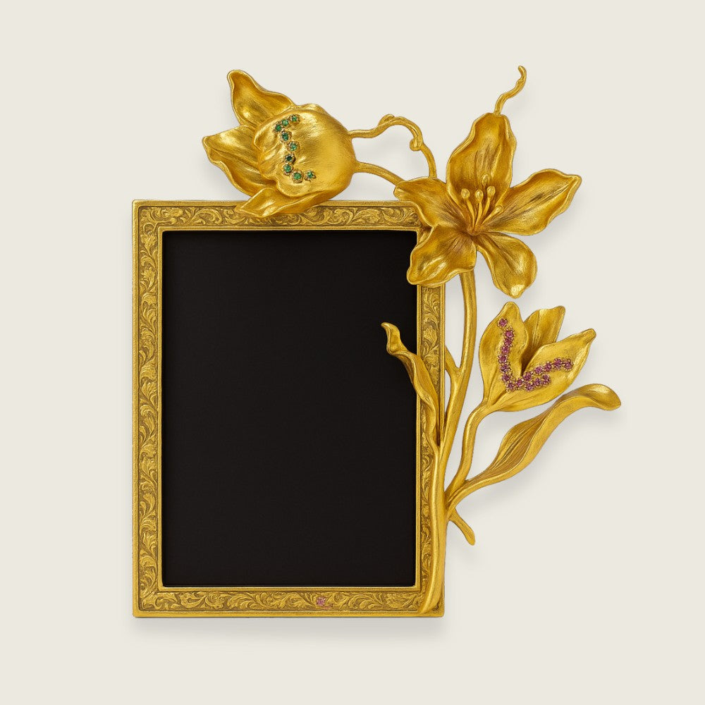 Gold Lilly Photoframe