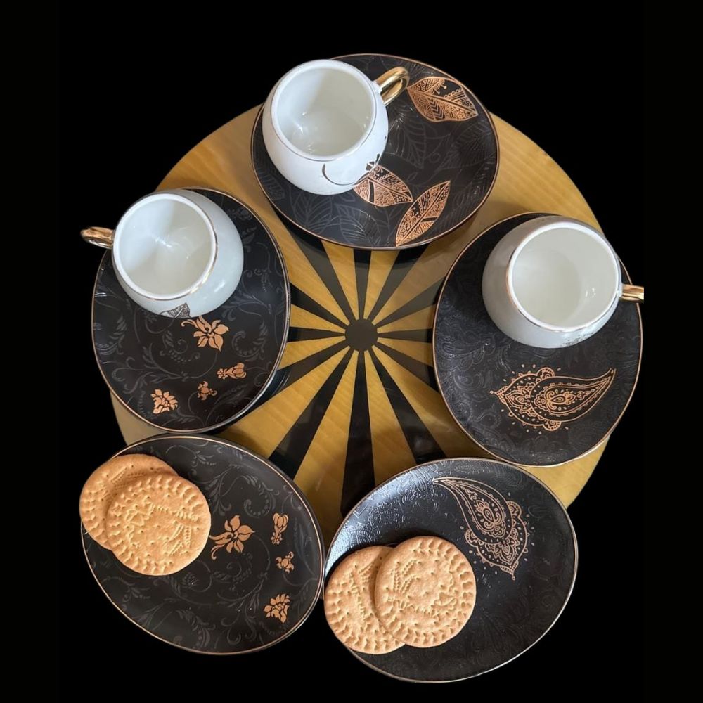 Gold Luxe Tea Set (Set of 8)