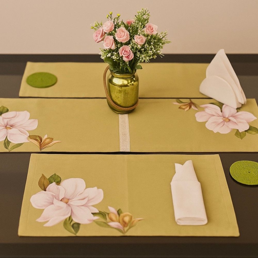 Intimate Dining Table Decor