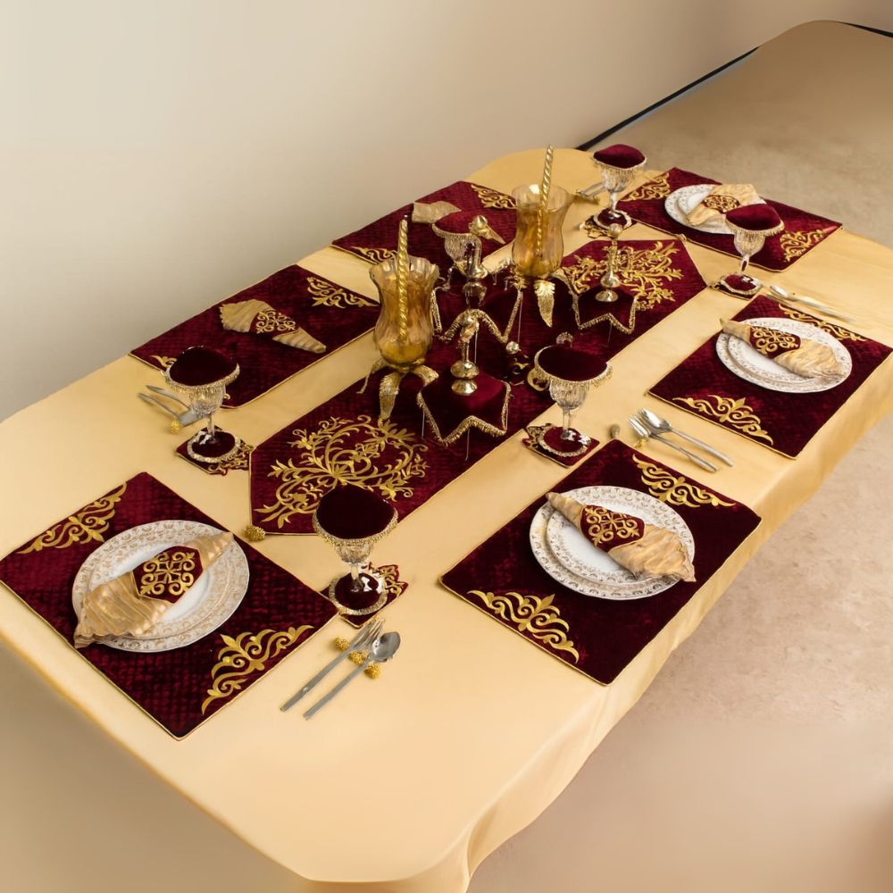 Nawab Dining Set