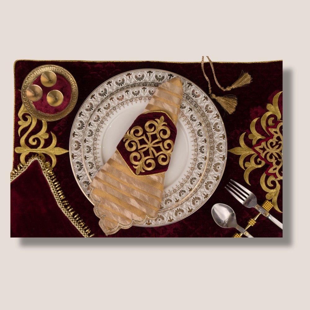Nawab Dining Set