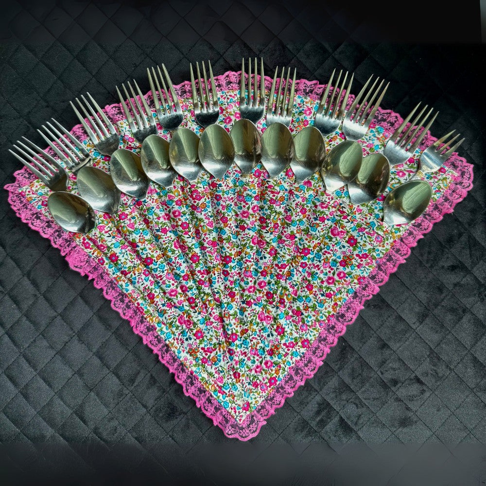 Pankhuri Cutlery Holder