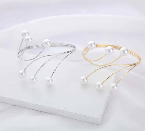 Pearl Bloom Curtain Tieback