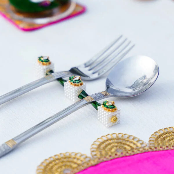 Pichwai-Inspired Cutlery Rest