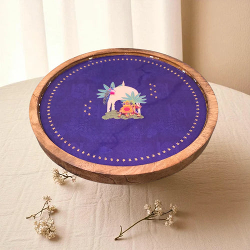 Rotating Cake and dessert Stand - The Regal Rhapsody