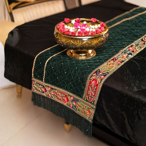 Royal Retreat Runner