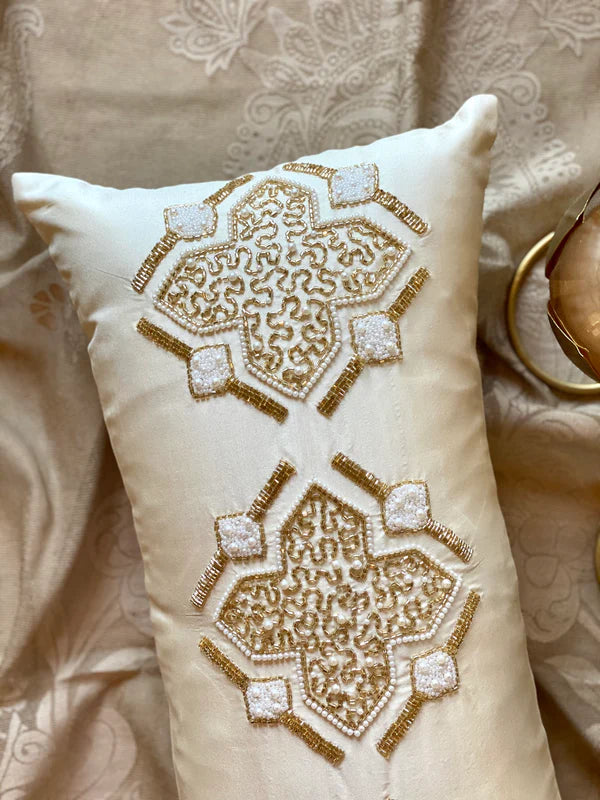 The Cream Treasure Spine (With Insert)