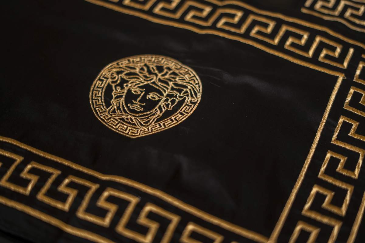 Versace Inspired Table Decor set for 6