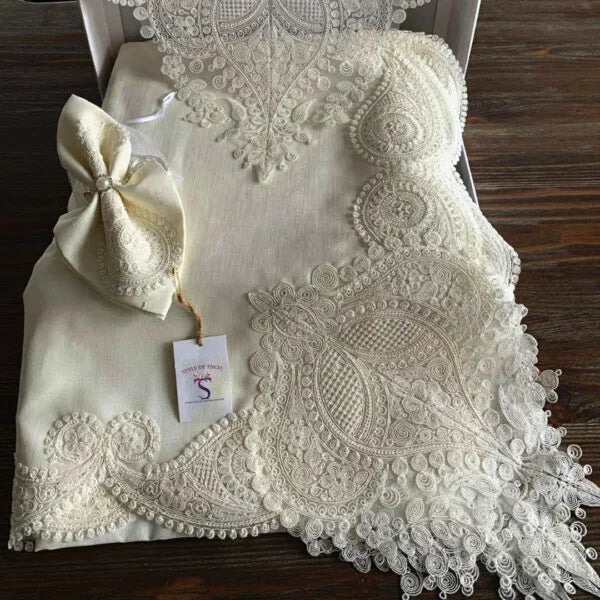 Viento ivory Model