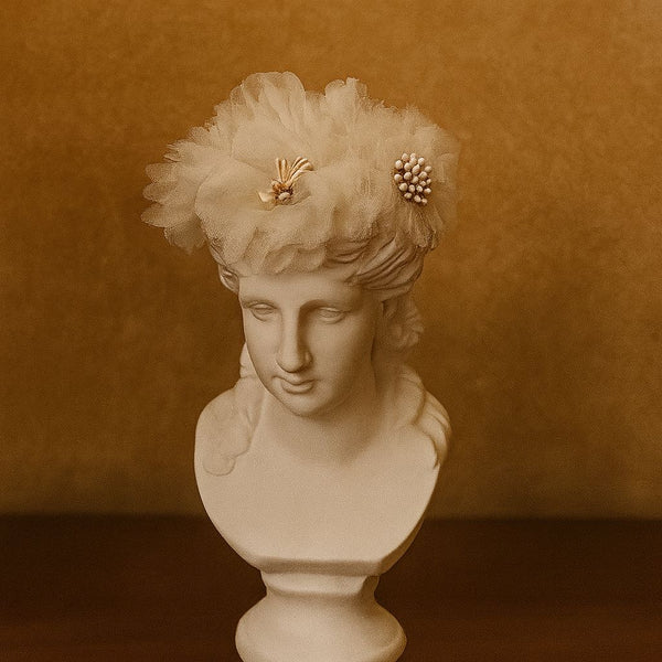 Athena Bloom Bust Vase