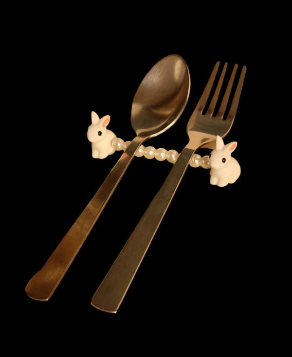 Bunny cutlery rest